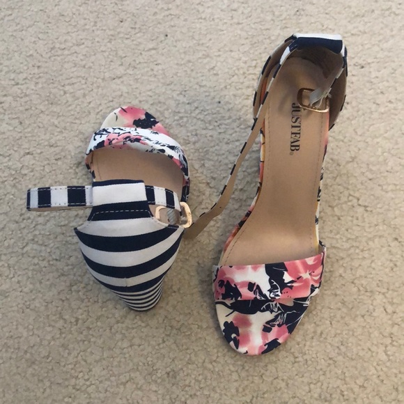 Heels - Picture 2 of 2